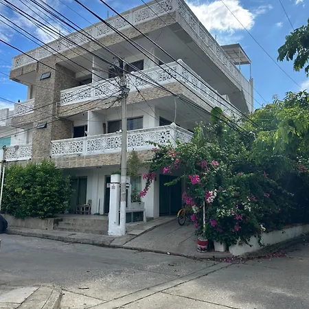 Casona La Espanola Hostel *