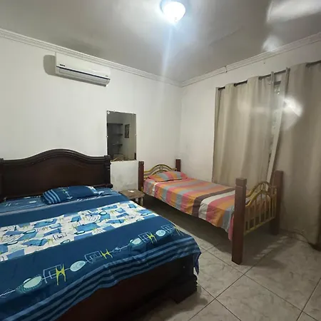 Hostel Casona La Espanola *