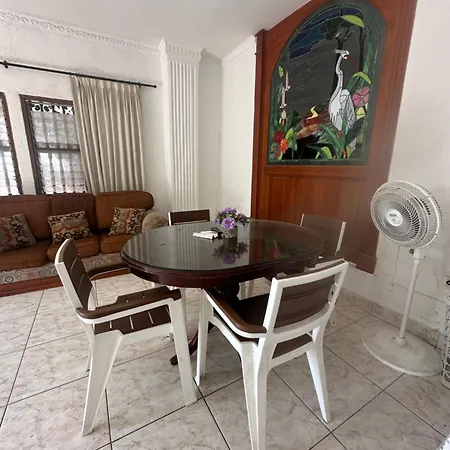 Hostel Casona La Espanola