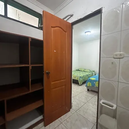 Casona La Espanola Hostel *